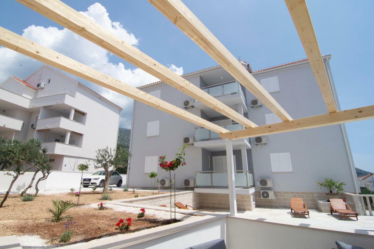 Apartments Sara 波尔 外观 照片